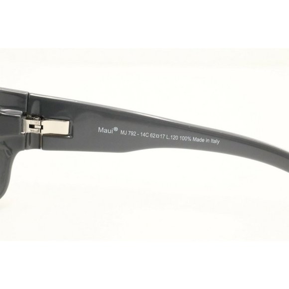 Maui Jim Barrier Reef MJ 792-14C Wrap Black Polarized Sunglasses Gray Lenses (B) - Picture 4 of 5